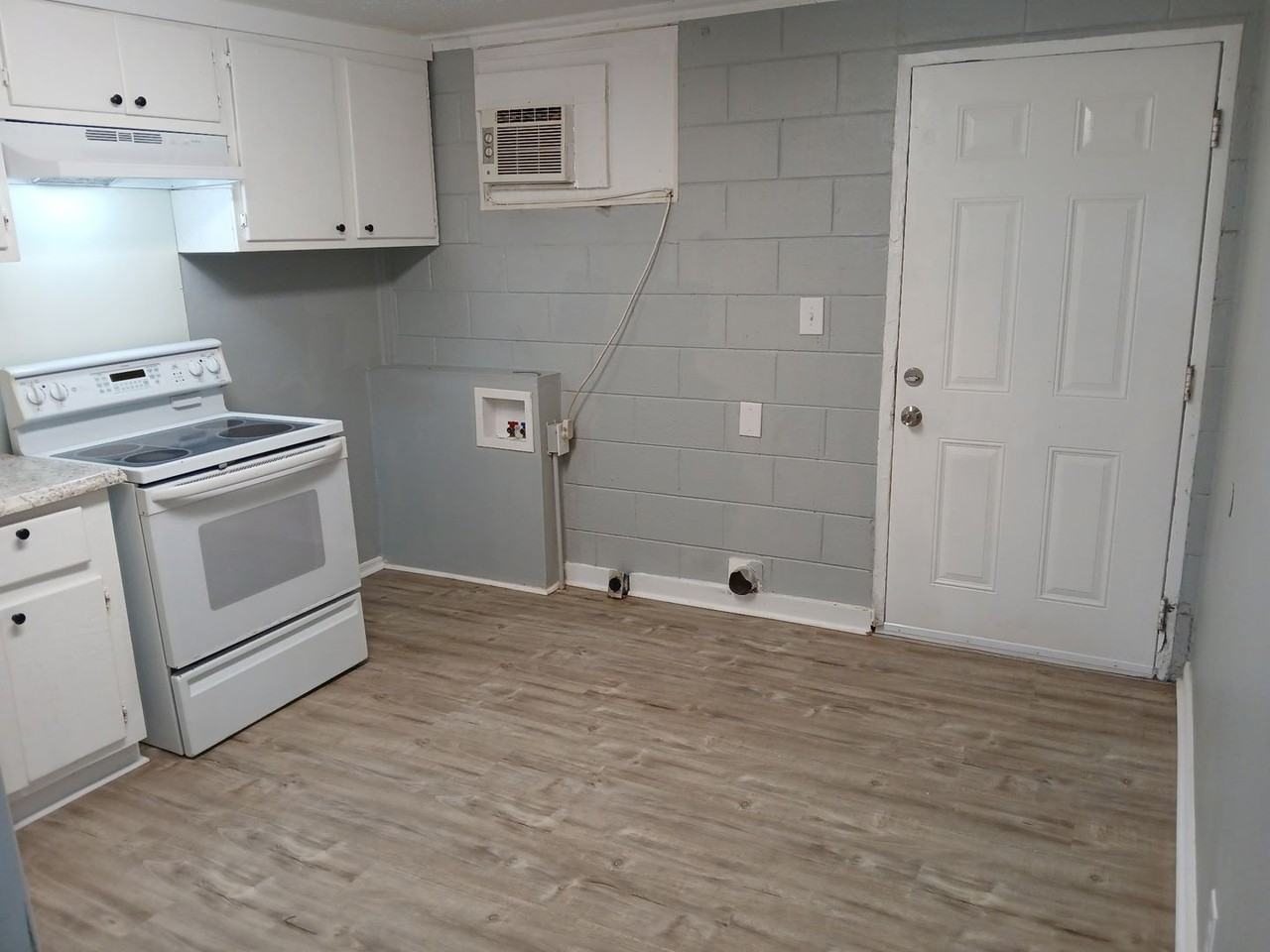 928 Hamilton Blvd - Photo 2 of 10