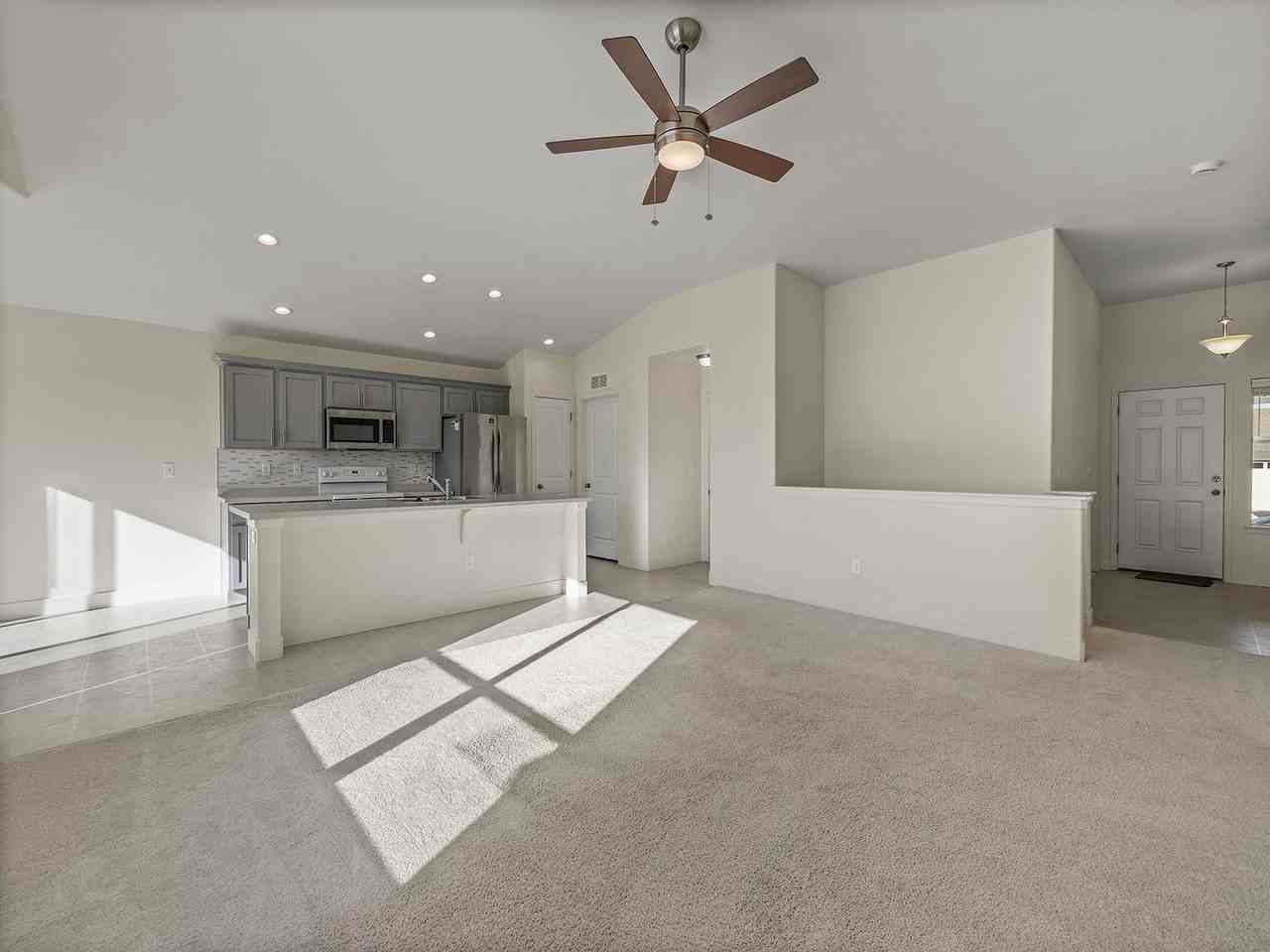 4308 Big Horn Pkwy - Photo 3 of 18