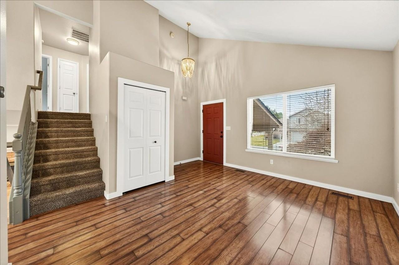 11013 W Red Maple Dr - Photo 5 of 33