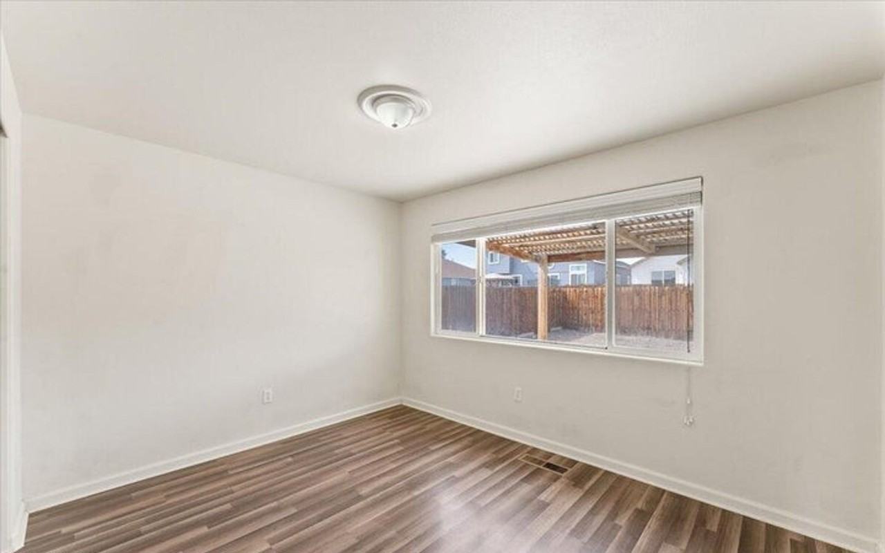 143 Prairie Ln - Photo 7 of 10