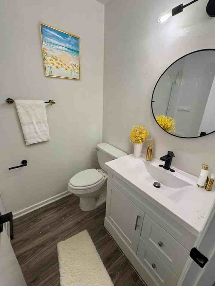 950 N Walnut St - Photo 5 of 11