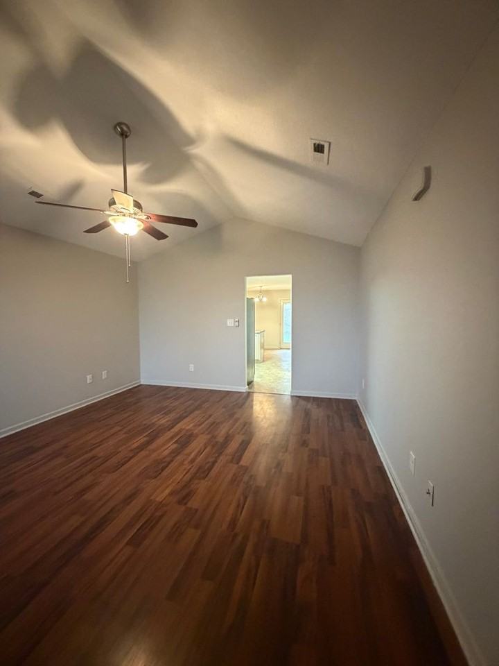 10324 Boston Ln - Photo 6 of 24