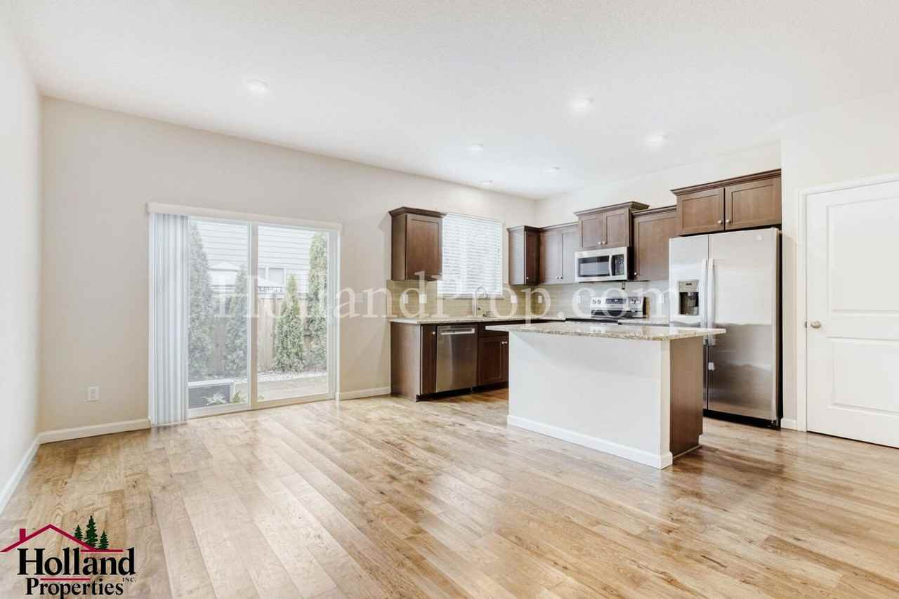 17201 Sw 119th Pl - Photo 4 of 18