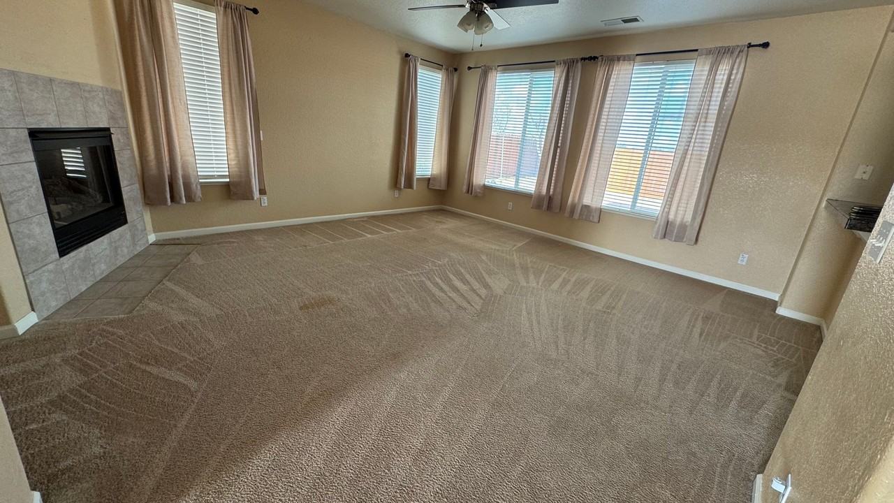 70 Entrada Cir - Photo 4 of 40