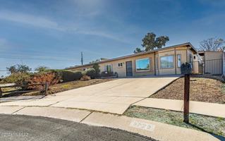 featured image of 3722 S Bellingham Pl