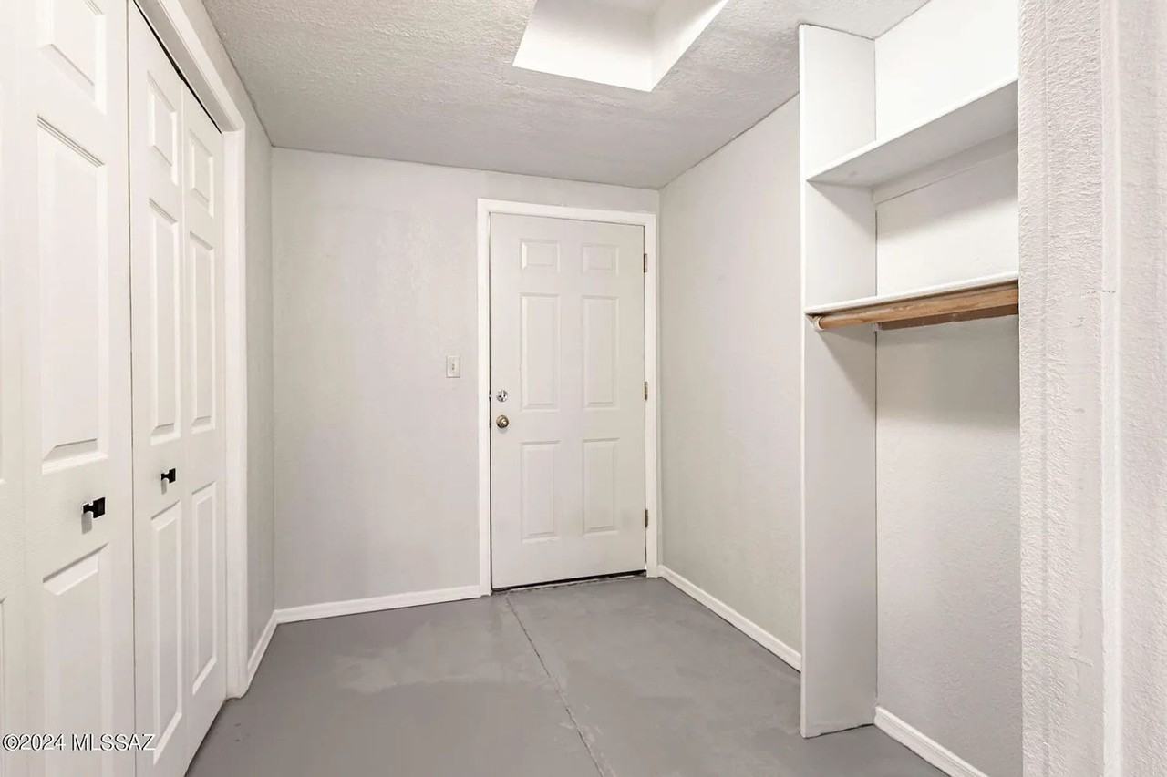 3722 S Bellingham Pl - Photo 7 of 12