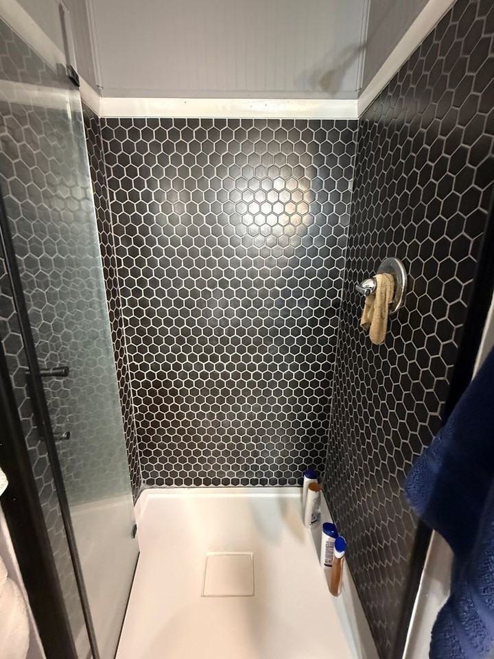 3919 Stratford Cir - Photo 3 of 22