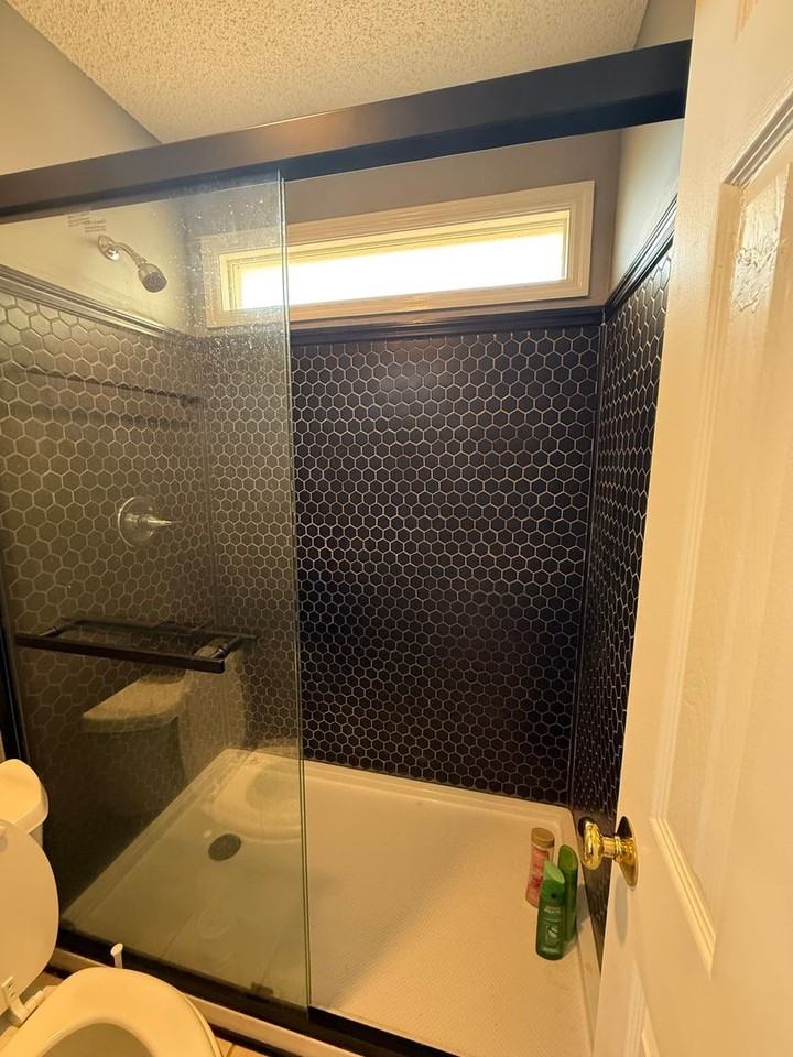 3919 Stratford Cir - Photo 7 of 22