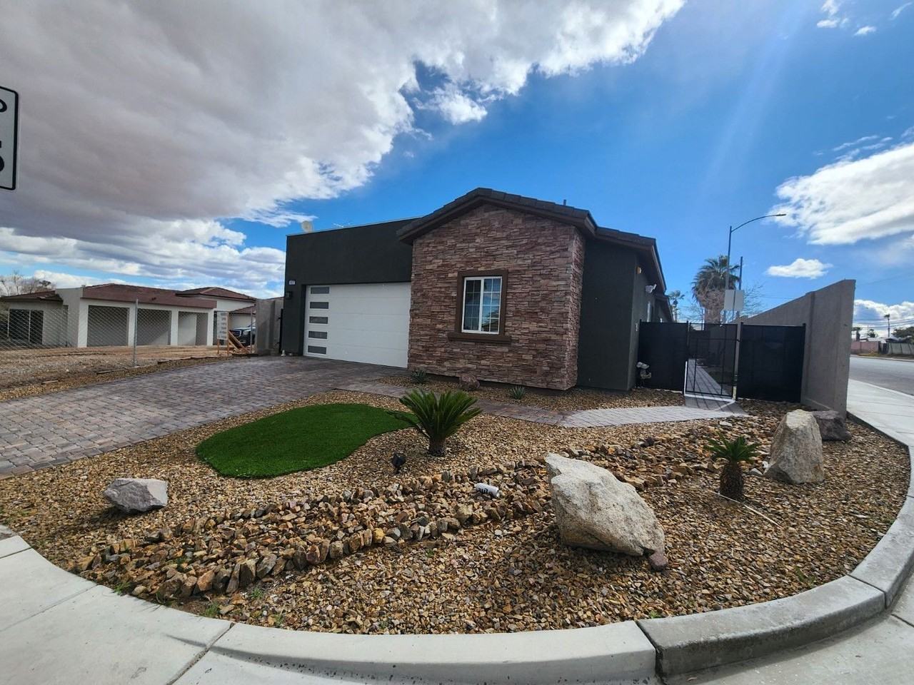 4607 Linda Ave - Photo 3 of 50