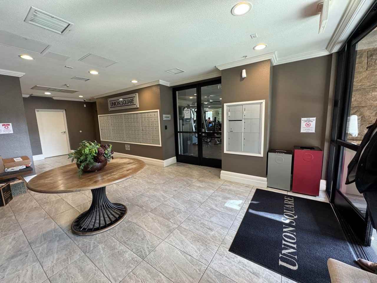 1480 Broadway - Photo 5 of 41