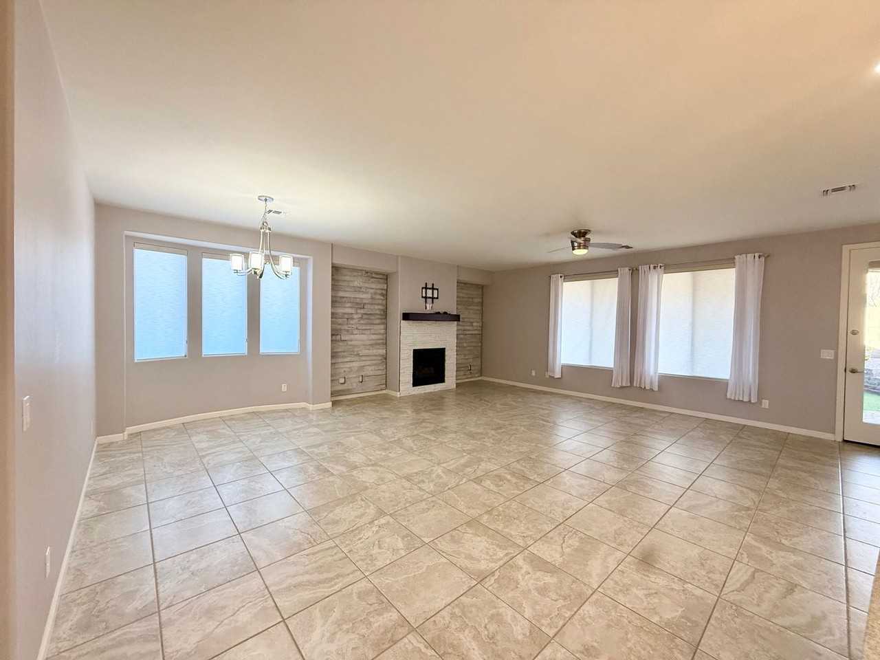 1216 Brentwood Way - Photo 3 of 22