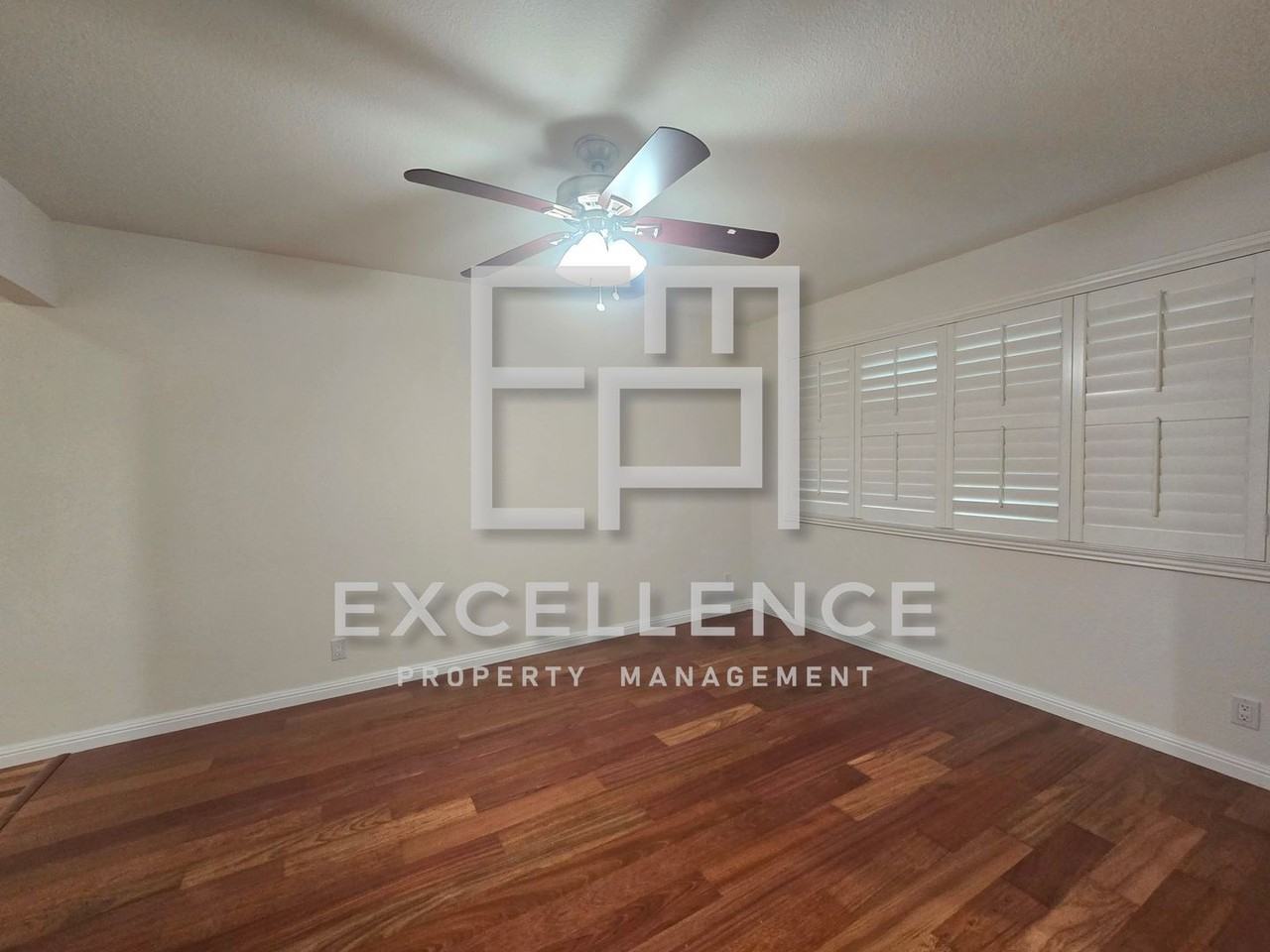 5191 Barron Park Dr - Photo 5 of 16