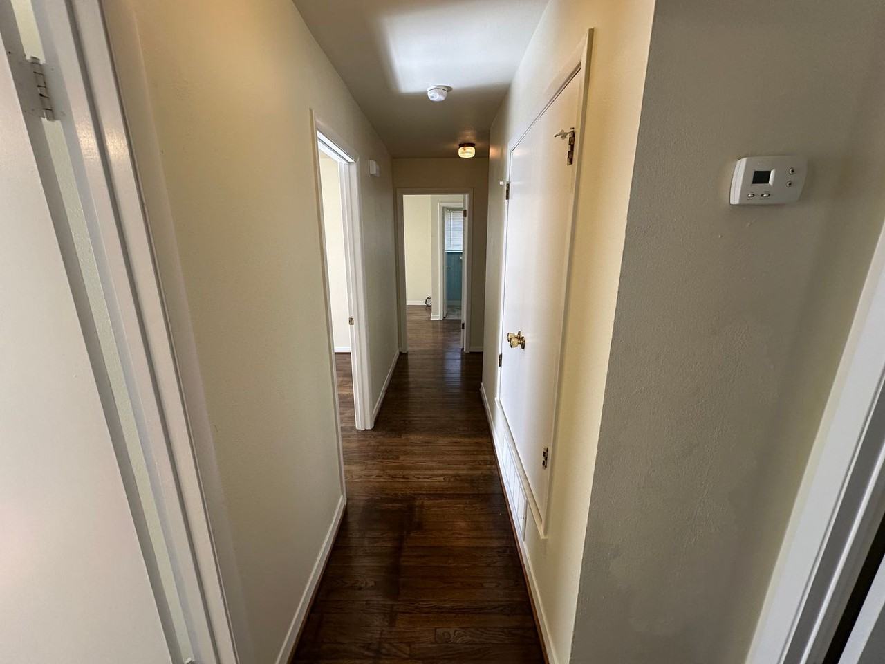 511 Louise St - Photo 6 of 19