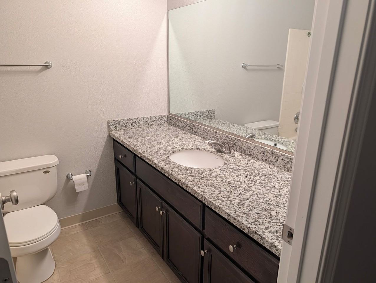 906 Javan Way - Photo 5 of 6