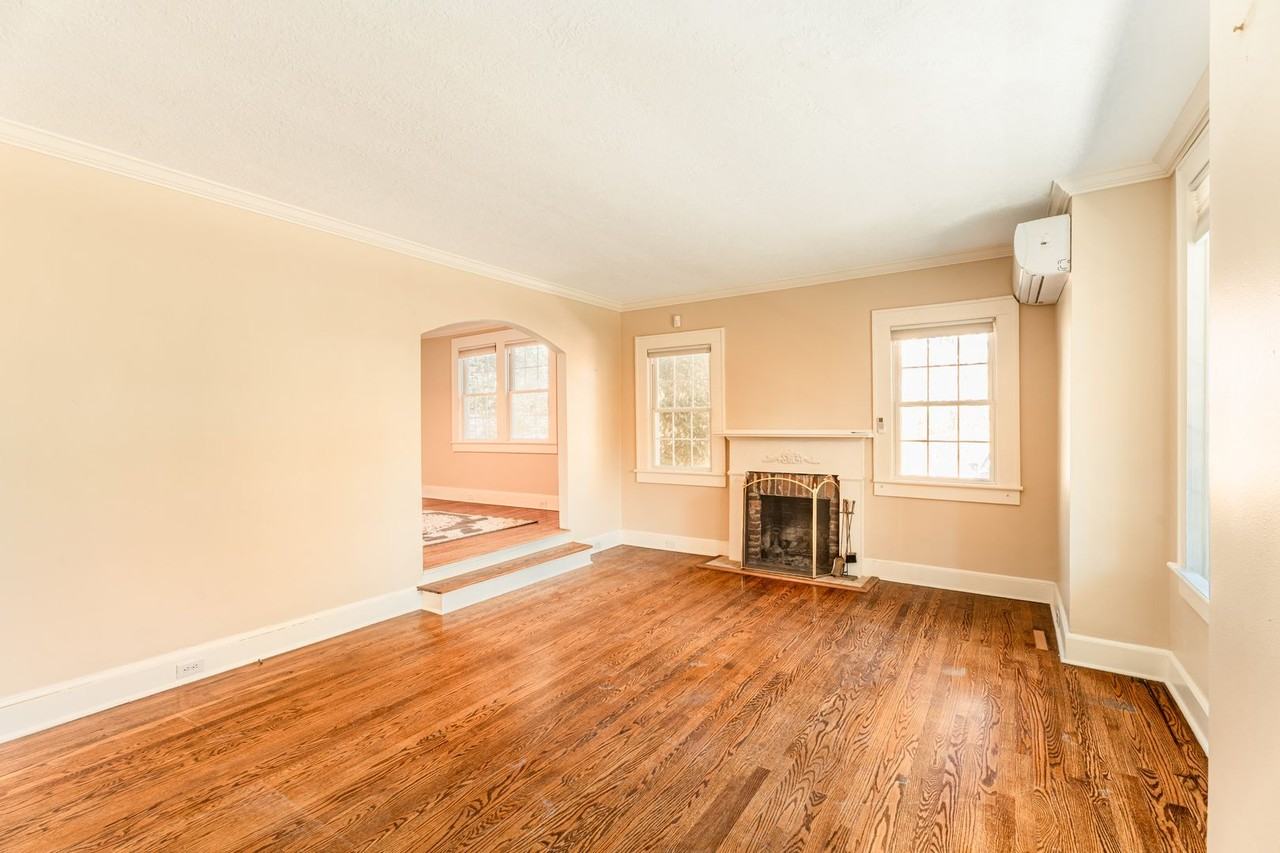 813 Laurel Dr Sw - Photo 5 of 38