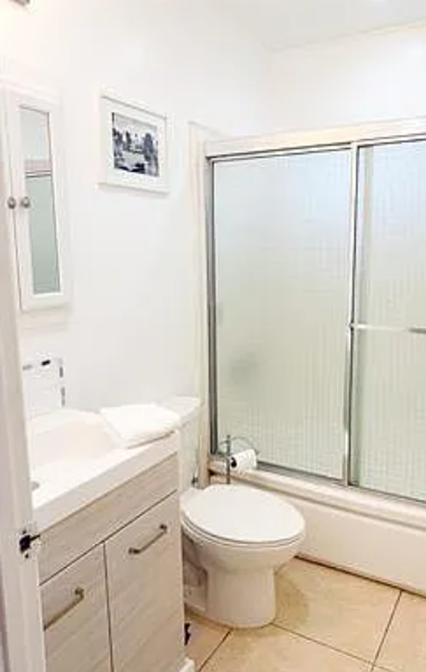 6342 Morse Ave #308 - Photo 5 of 8