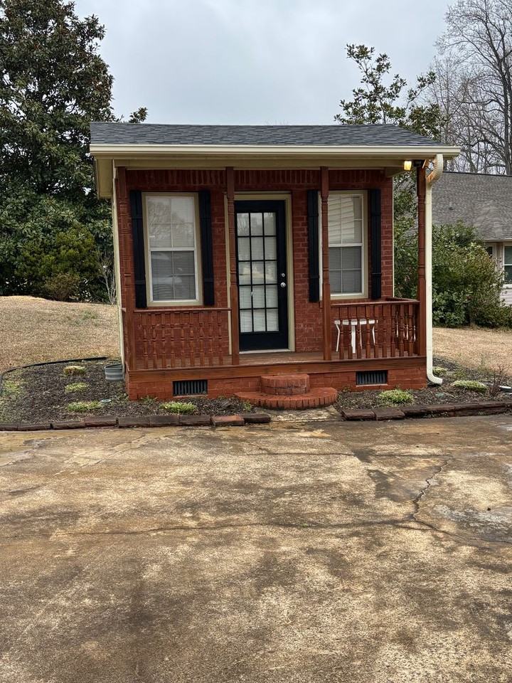 228 Georgetown Ct - Photo 6 of 28