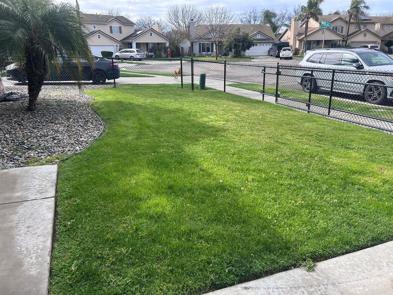 3940 S Willis St - Photo 4 of 4