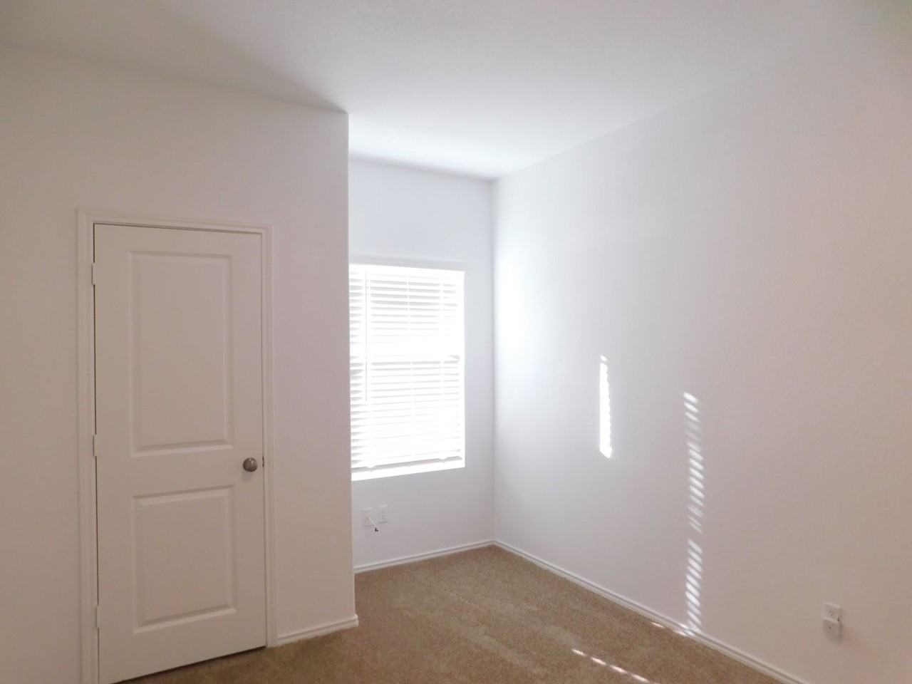 340 The Bad Way - Photo 7 of 8