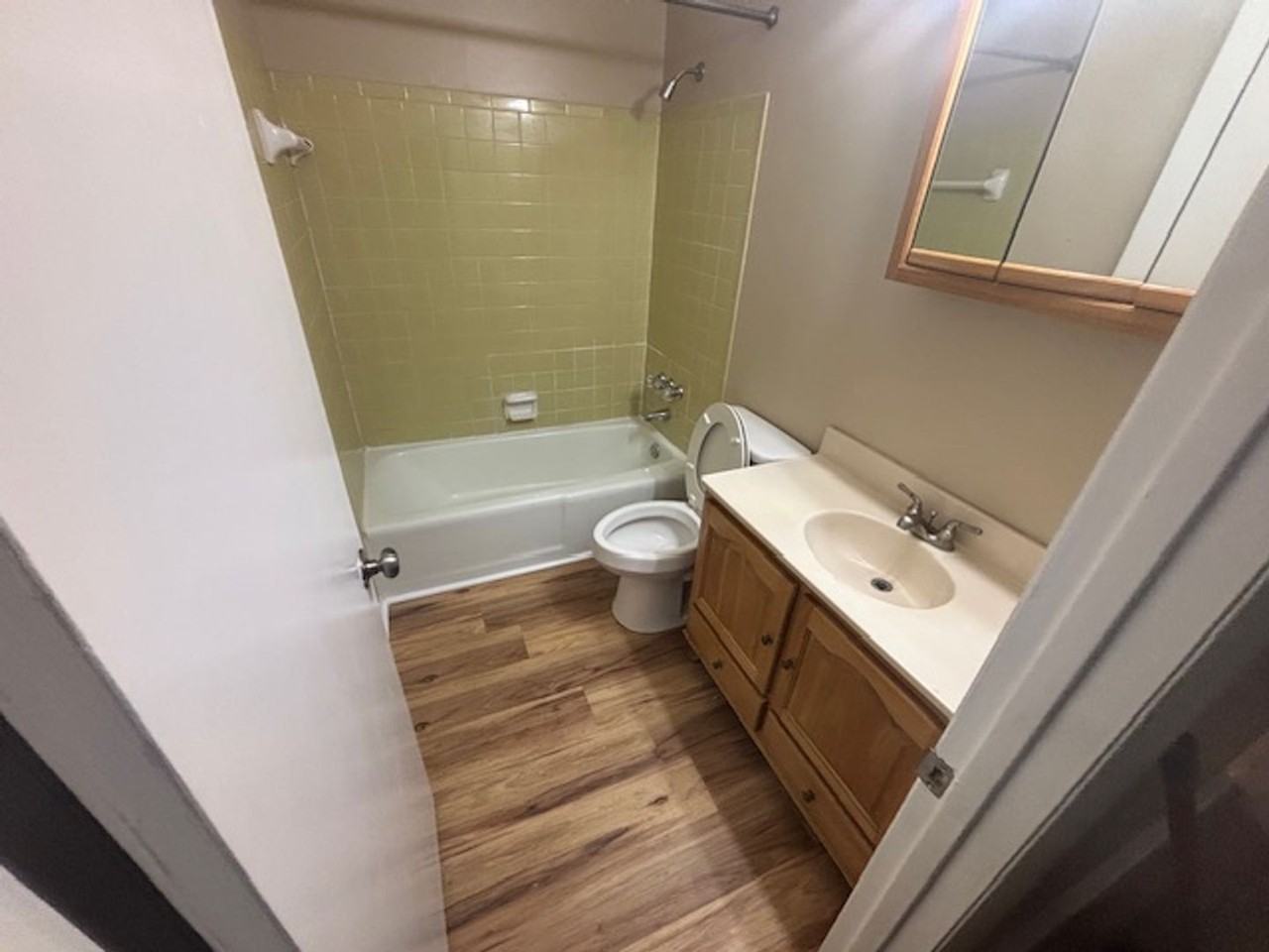 1121 Groner Dr - Photo 4 of 9