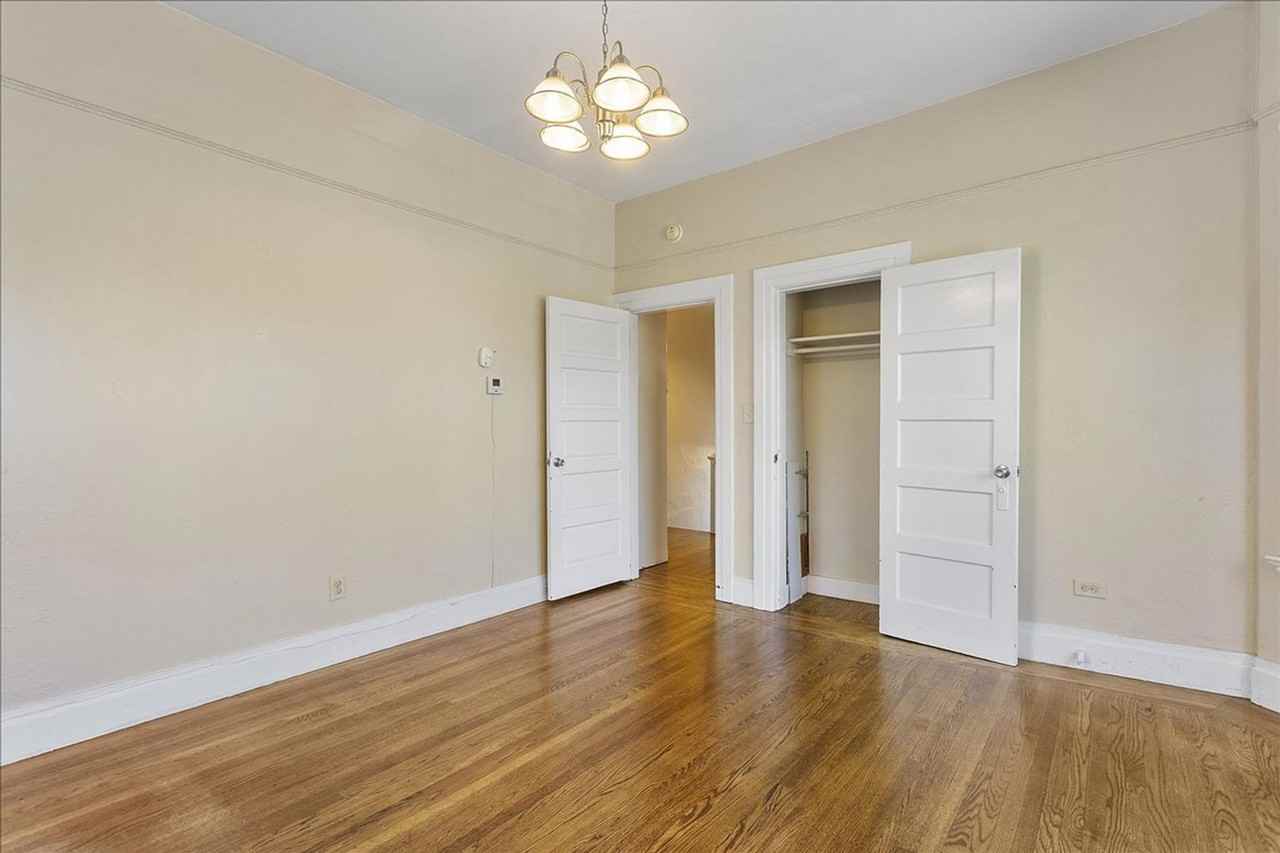 2116 Clinton Ave - Photo 6 of 10