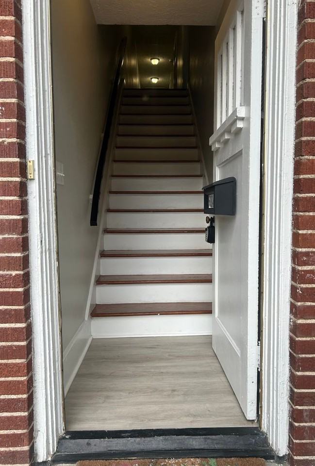 536-538 536-538 E 49th Street - 538 UE - A #A - Photo 3 of 28