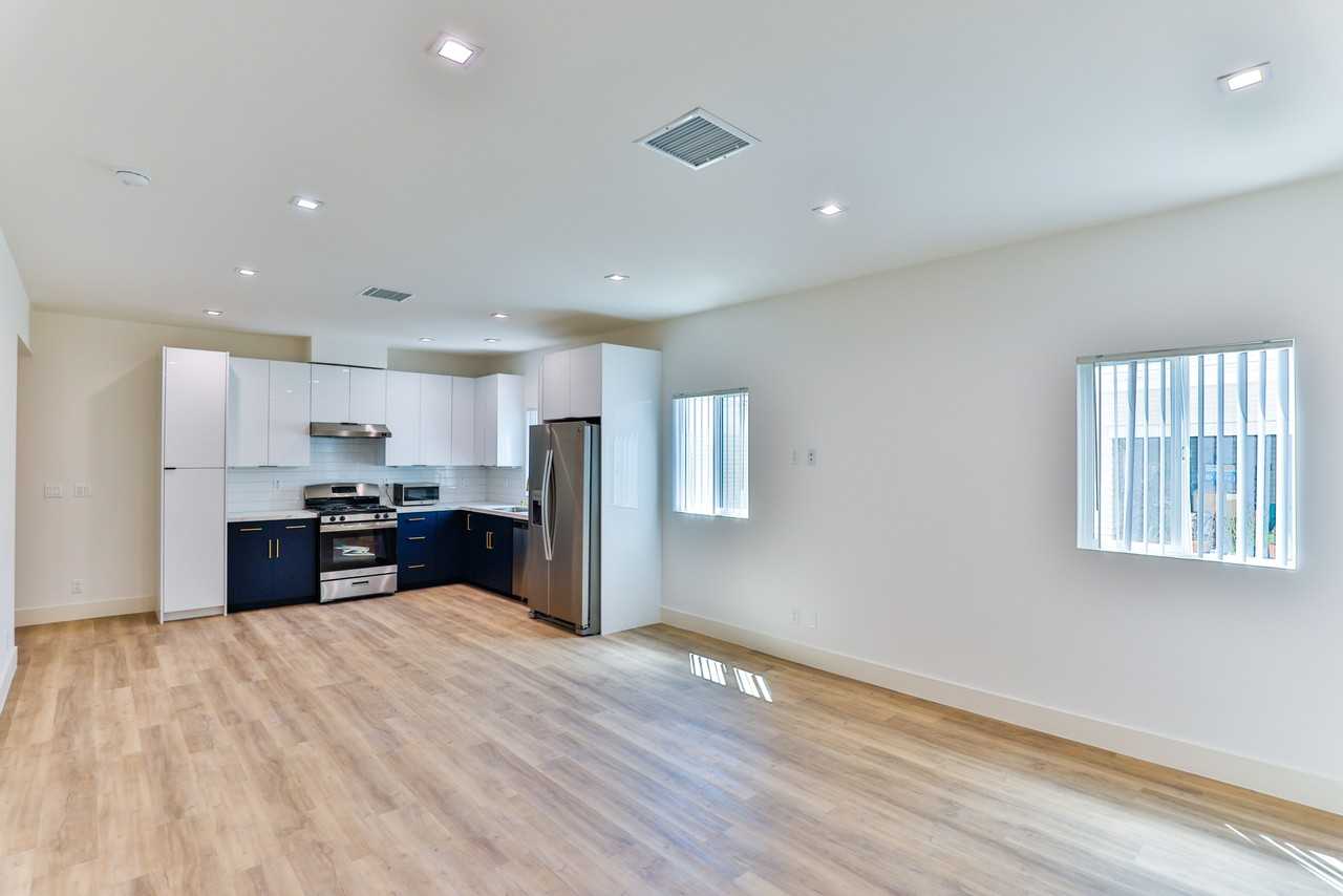 Premium Dion Apartments - Photo 6 of 12