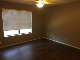 9807 Memphis - Photo 1 of 1