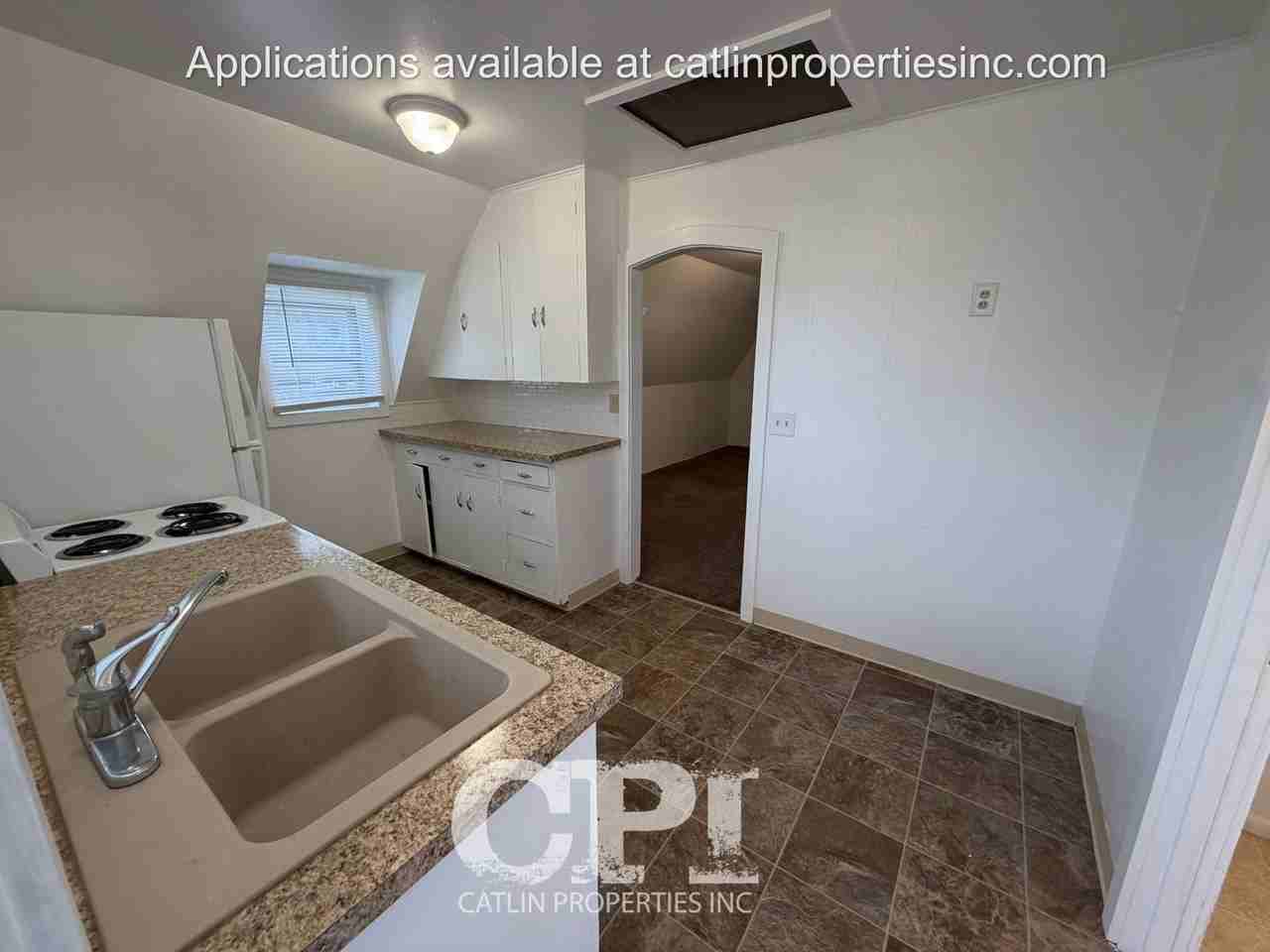 1623 1623 N 2nd A-B #B - Photo 5 of 12