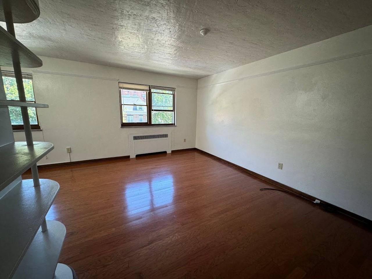 434 Shady Avenue - Photo 6 of 44