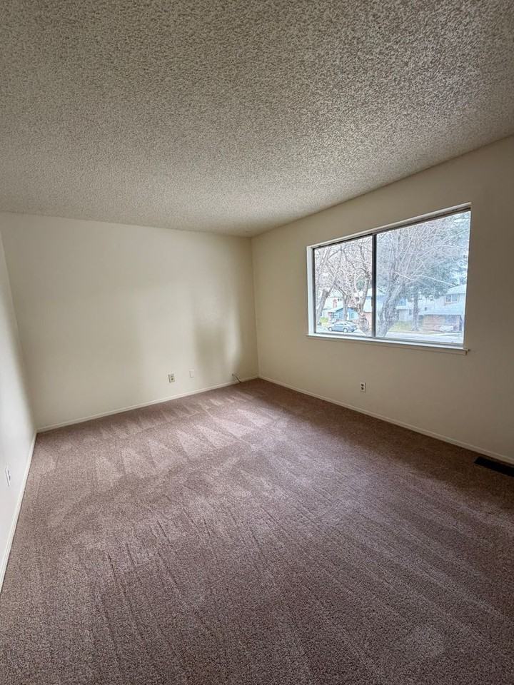 6240 Cavan Dr #2 - Photo 4 of 6