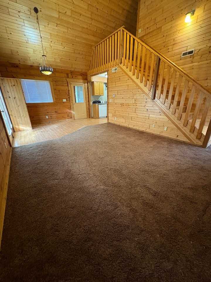 D2D - 01 - Photo 2 of 28