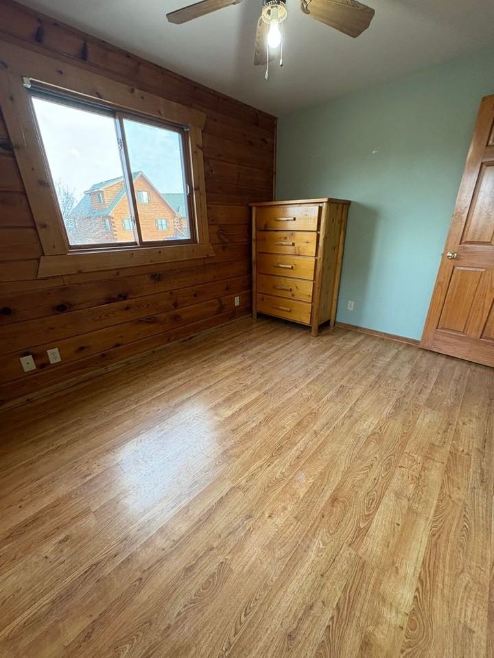 D2D - 01 - Photo 7 of 28