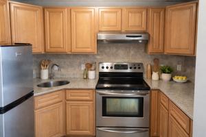 featured image of 7 Central St