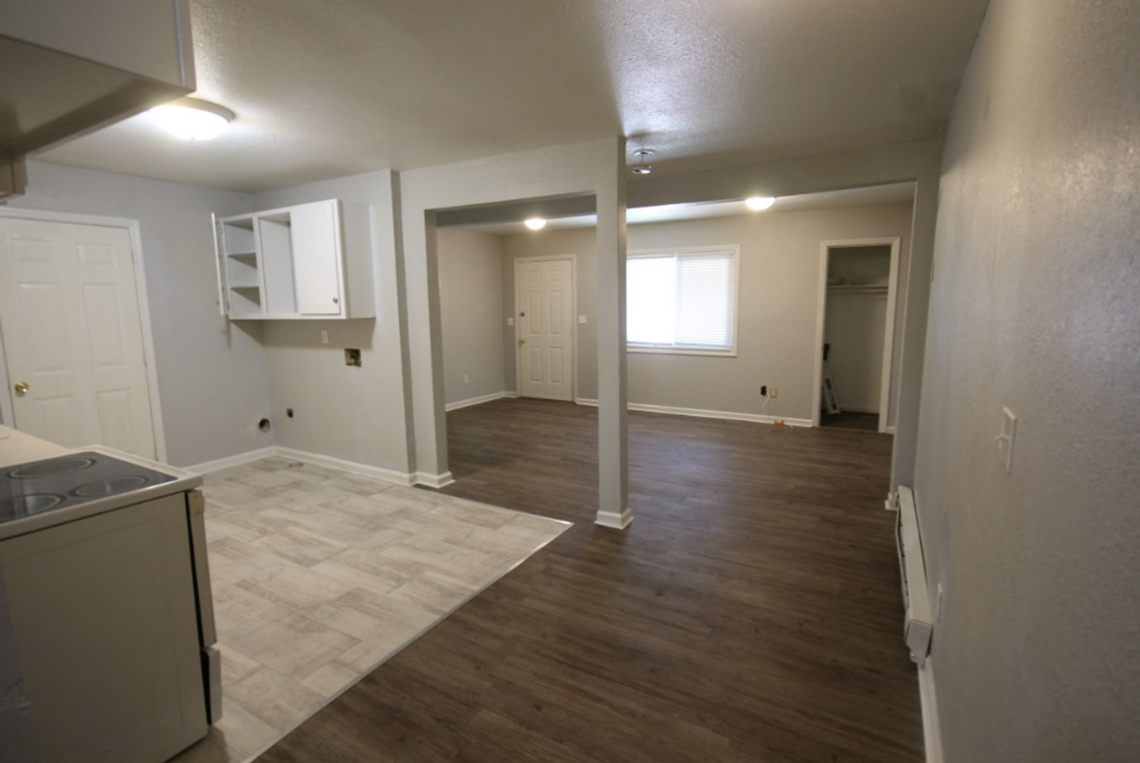 4706 Arrowhead Trl - Photo 4 of 6