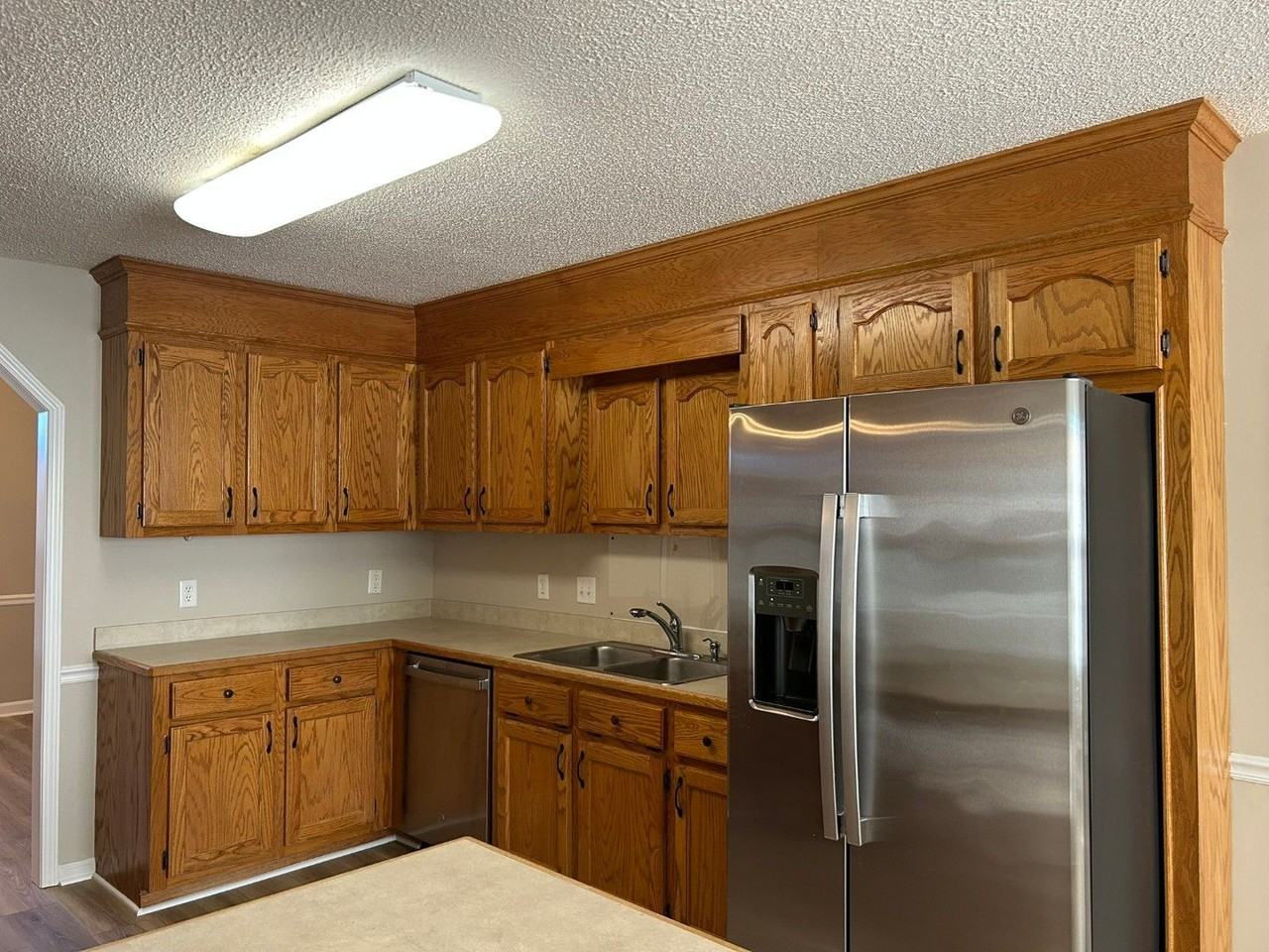 3370 Aurora Dr - Photo 3 of 29