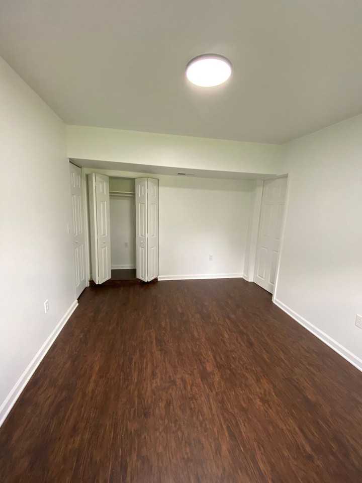 924 Excelsior St - Photo 5 of 17