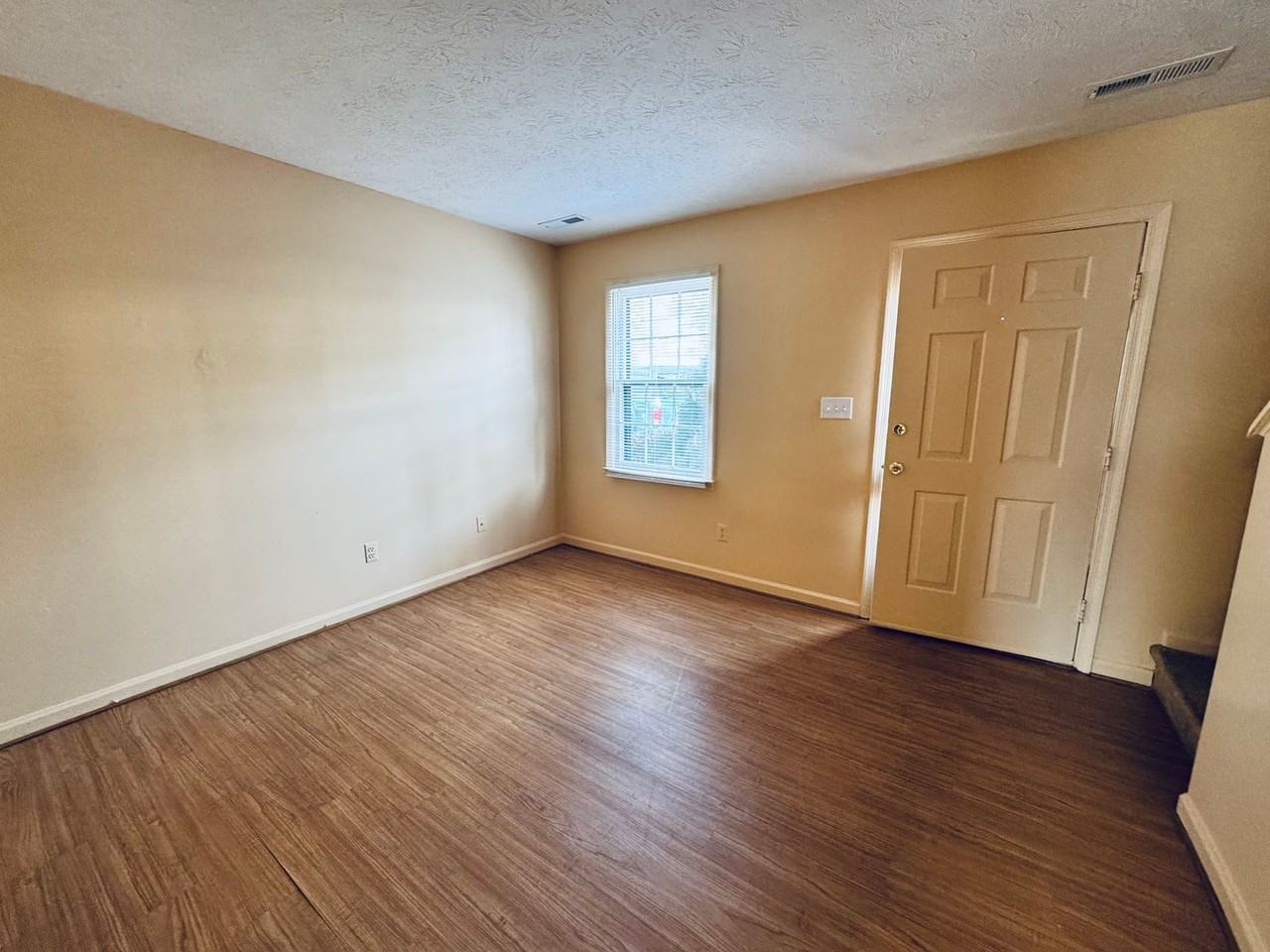 8108 Timberlake Rd #107 - Photo 4 of 10