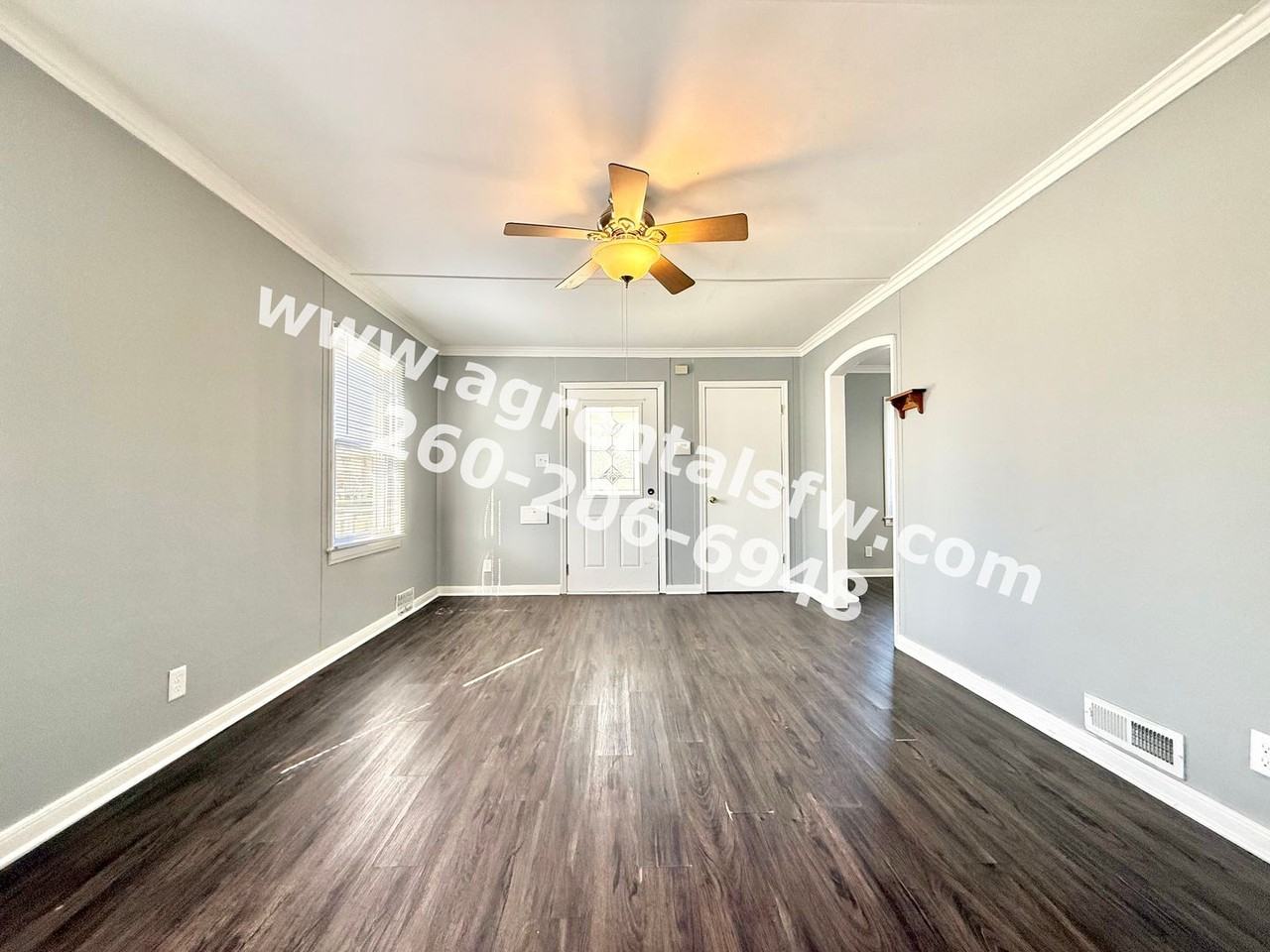 1916 E Pontiac St - Photo 3 of 14