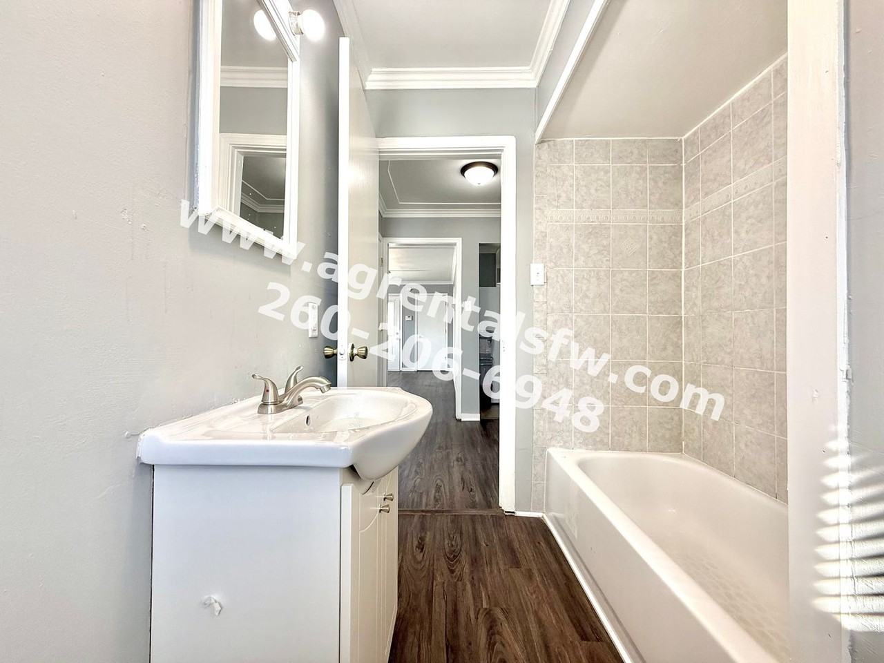 1916 E Pontiac St - Photo 7 of 14