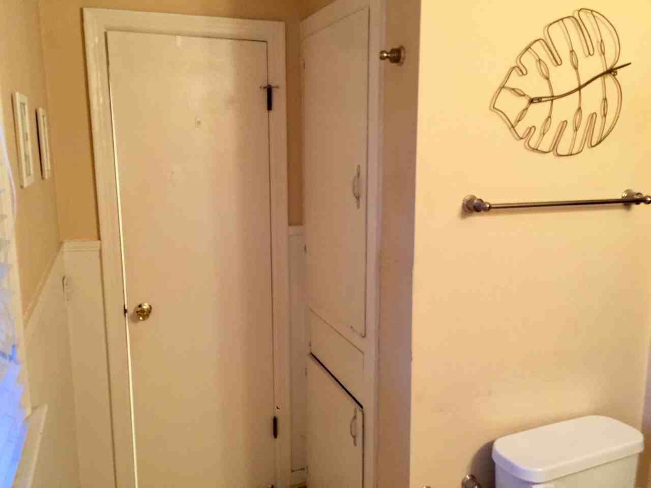 612 S College St - Photo 6 of 11