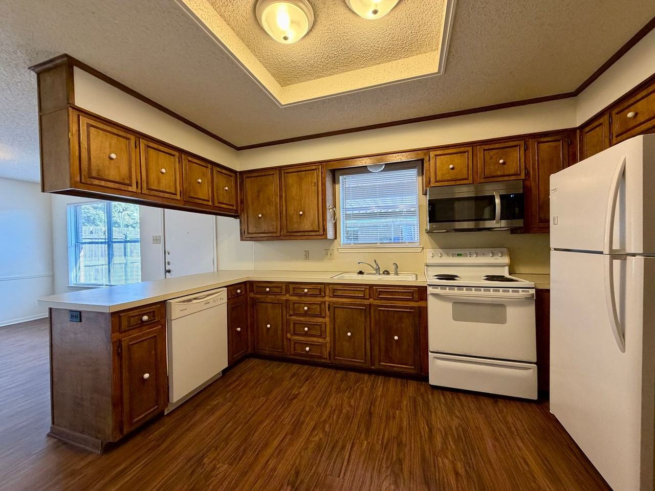 6804 Old Briarstown Rd - Photo 3 of 12