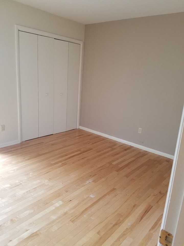 550 Borden Rd - Photo 4 of 16