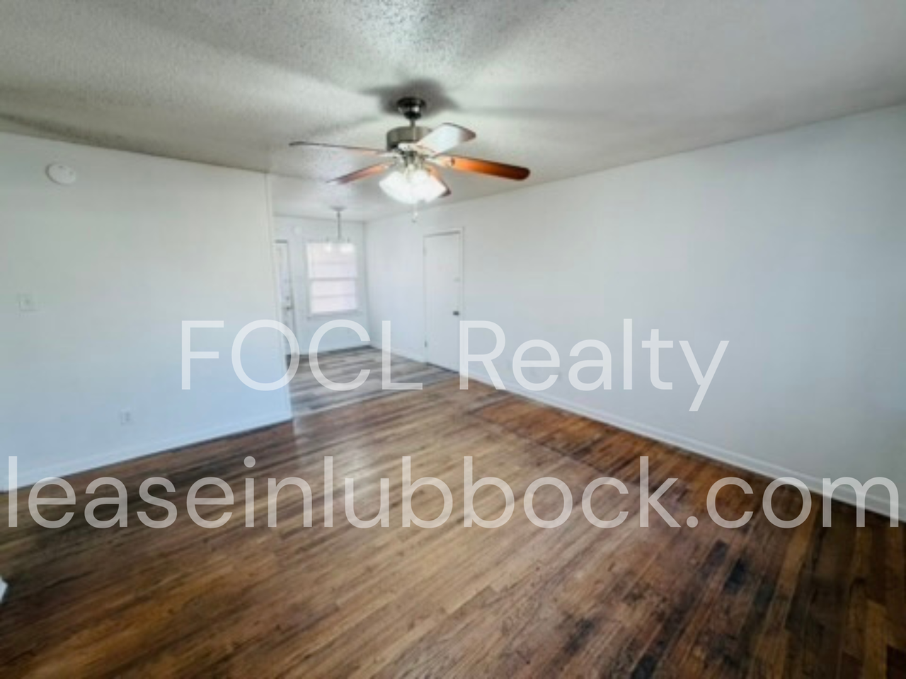 4409 43rd St - Photo 3 of 13