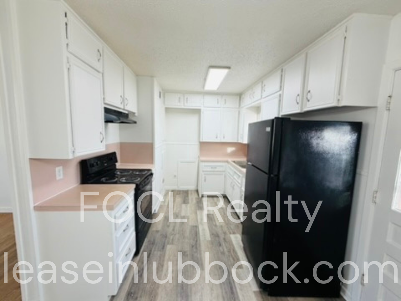 4409 43rd St - Photo 5 of 13