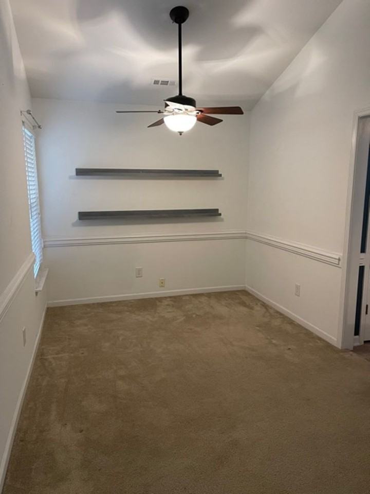 611 Walnut Crossing Dr - Photo 6 of 29