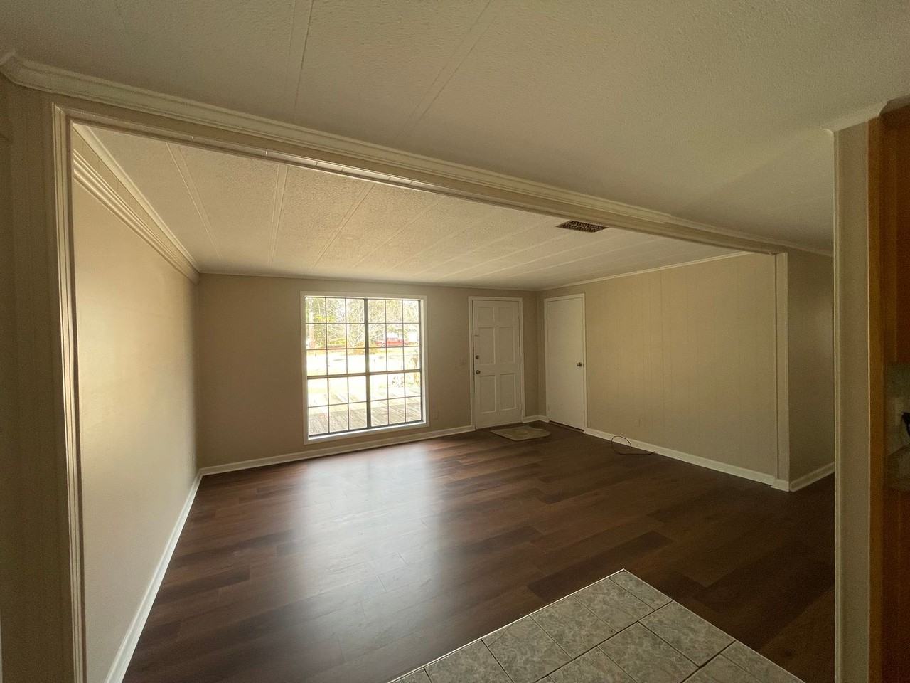 693 Bluebird Dr Se - Photo 2 of 17