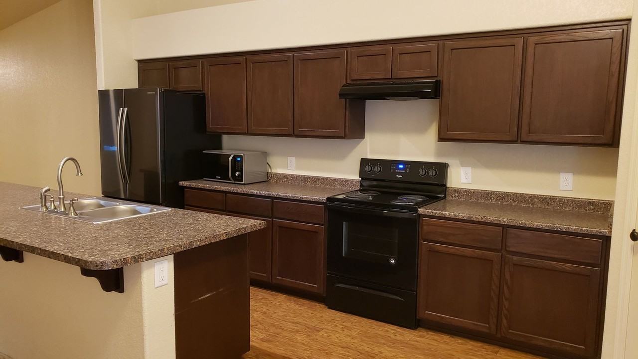 9120 E 30th Pl - Photo 6 of 20