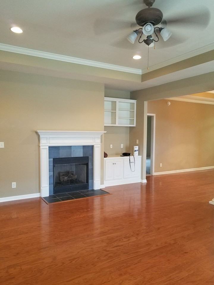 4707 Mitford Cir - Photo 5 of 17