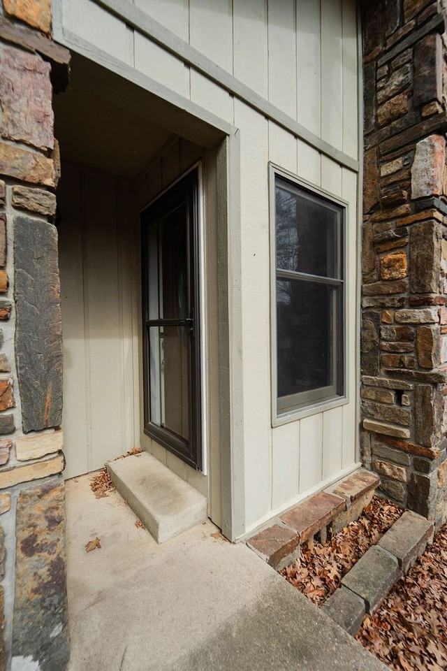 70 Laguna Way - Photo 2 of 27